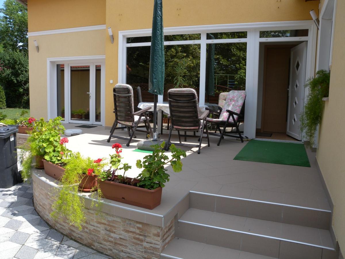 Apartment In Siofok/Balaton 19943 מראה חיצוני תמונה
